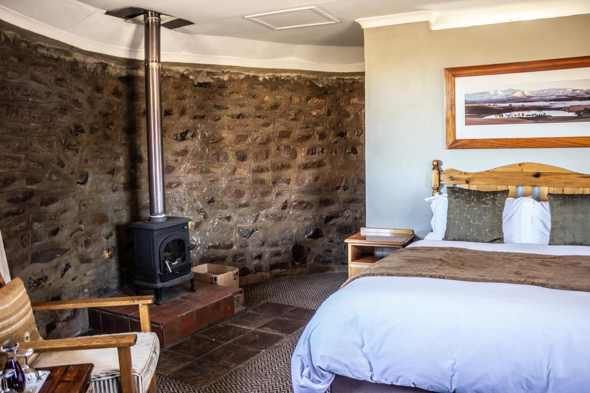 Sani Mountain Escape Hotel Mokhotlong ภายนอก รูปภาพ