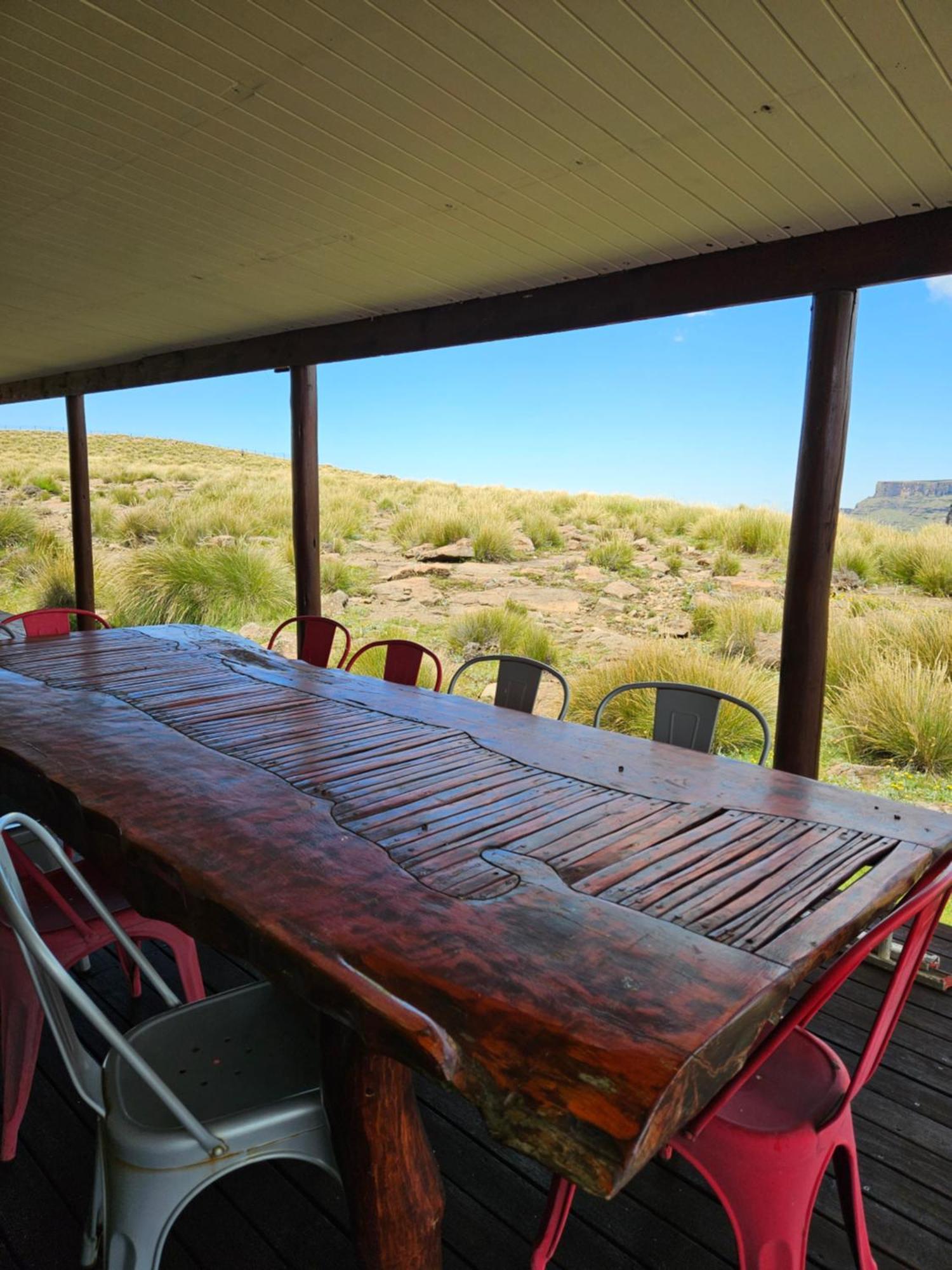 Sani Mountain Escape Hotel Mokhotlong ภายนอก รูปภาพ
